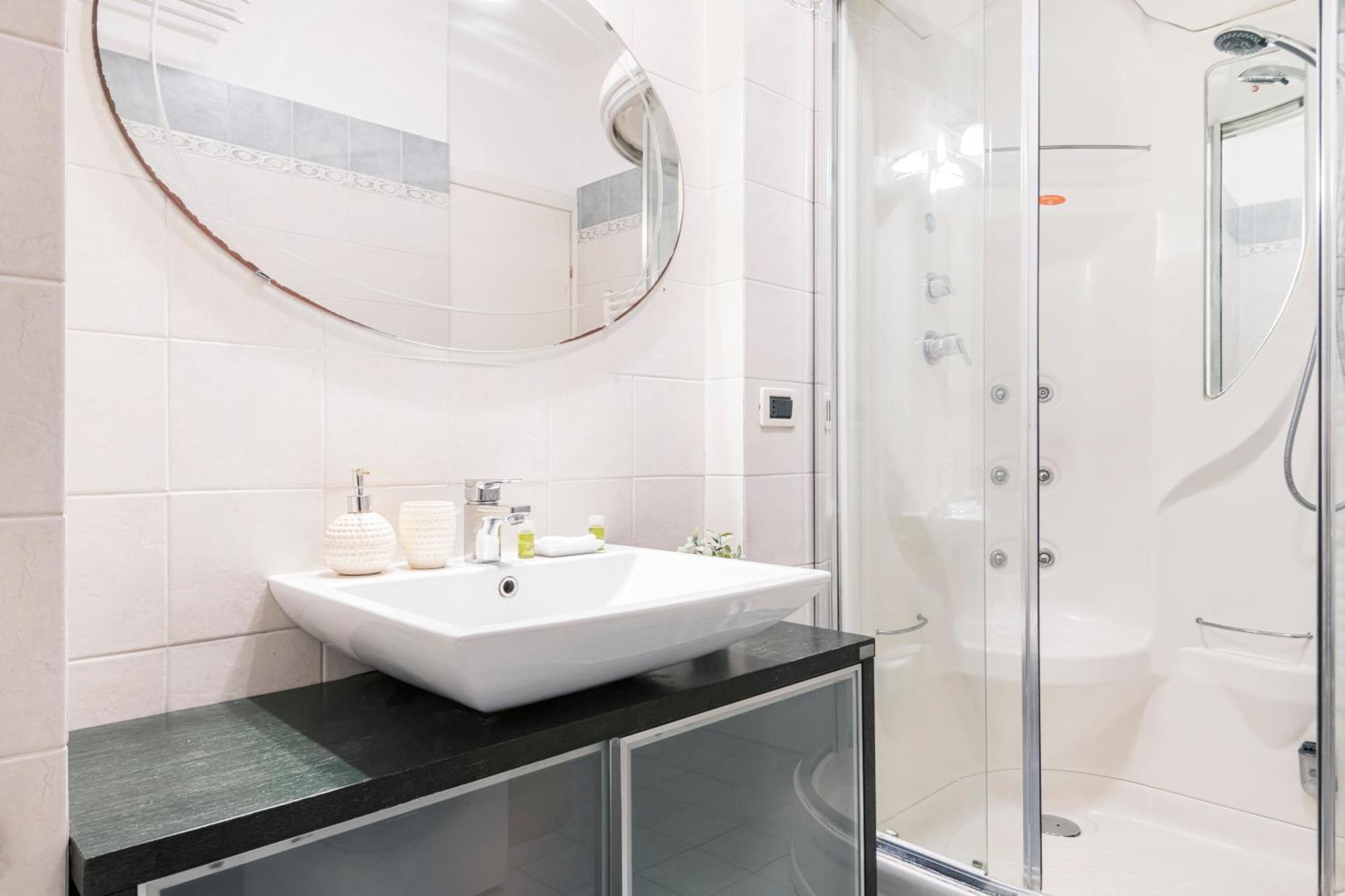 Appartamento Easylife - Pearl With Balcony On Ticinese District *