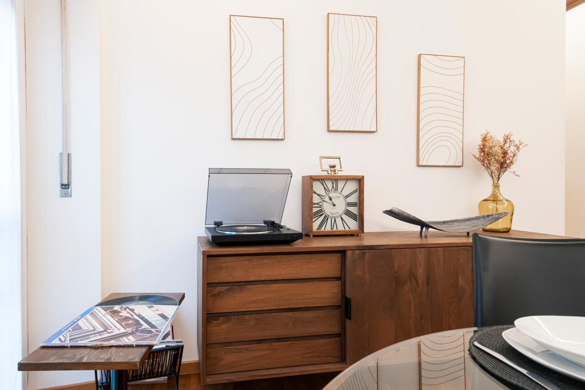 Appartamento Easylife - Pearl With Balcony On Ticinese District Milano