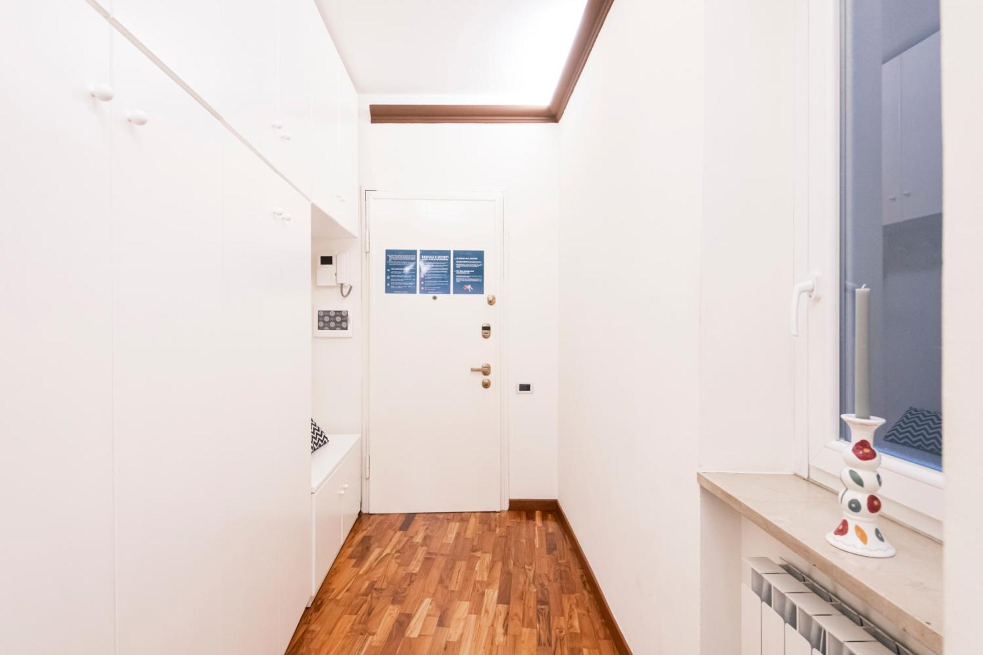 Appartamento Easylife - Pearl With Balcony On Ticinese District Milano